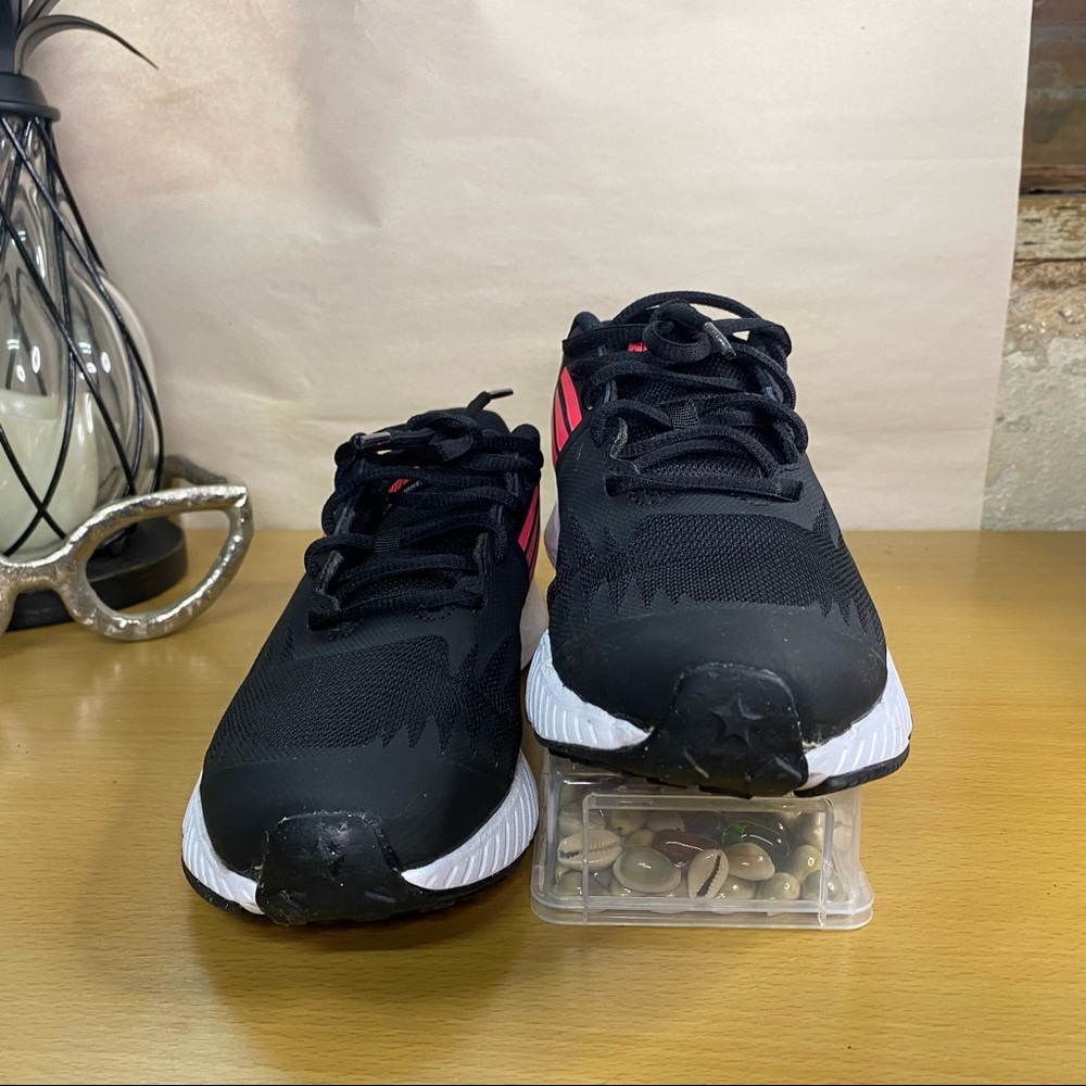 Nike Black/Pink Star runner GS